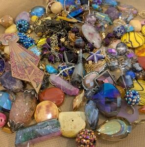 Assorted Colorful Craft Beads/ Broken Jewet Set